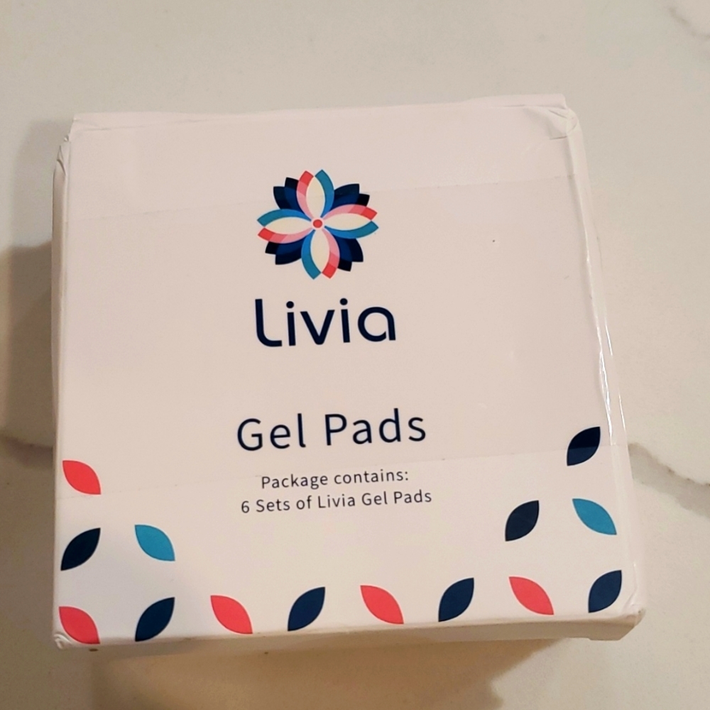 Livia Gel Pads 3 packs of 6 (18 sets total)